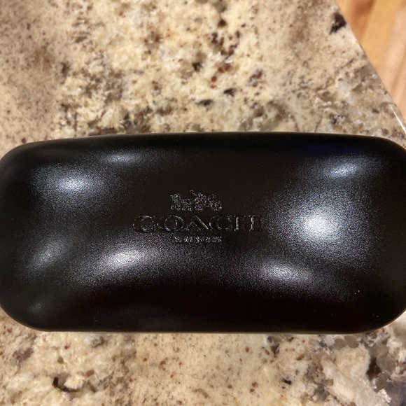 NWT COACH HC8246 WOMEN’S SUNGLASSES - Picture 2 of 12